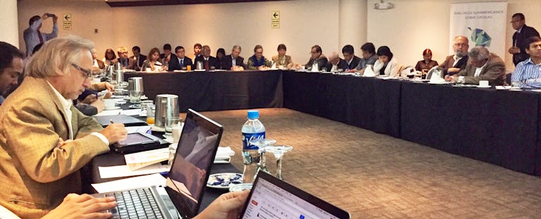 El 2 de diciembre del 2015 se llevó a cabo en la ciudad de Lima el Foro “El futuro de la política de drogas en Perú y la Región”