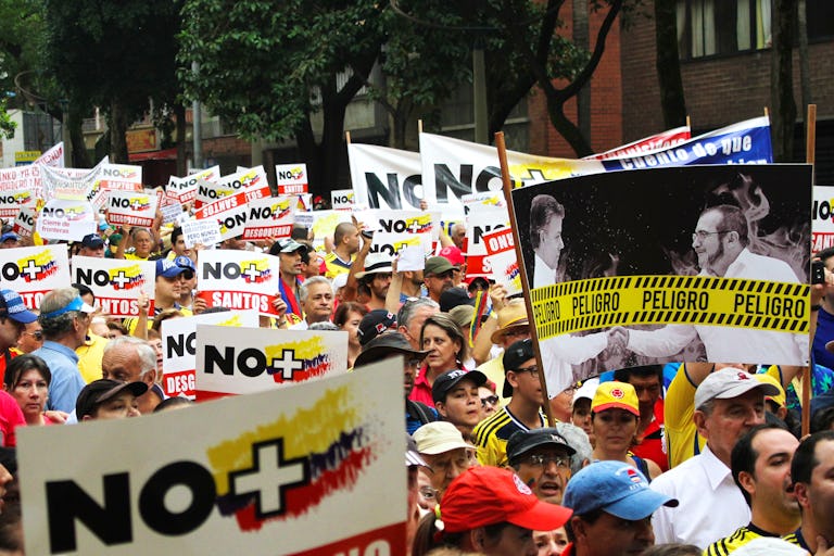 Marcha en contra del Gobierno de Juan Manuel Santos.