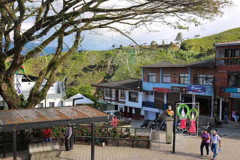Plaza principal del municipio de Briceño, en Antioquia