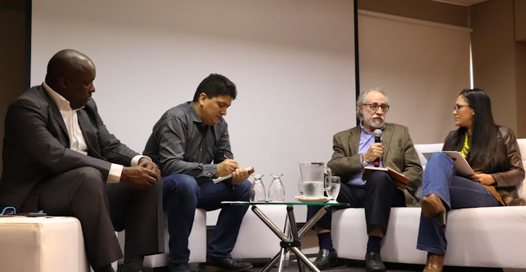 Jefferson Mena, OACP; Juan Camilo Oliveros, UTB; Fabio Velázquez, Foro Nacional por Colombia; Lina Valencia, DNP